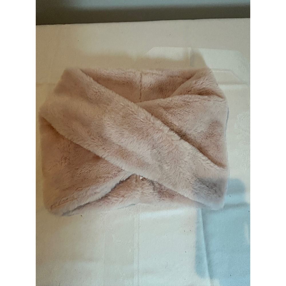 Faux Fur Scarf Neck Warmer Soft Plush Cozy Blush Pink Fashion Accessory